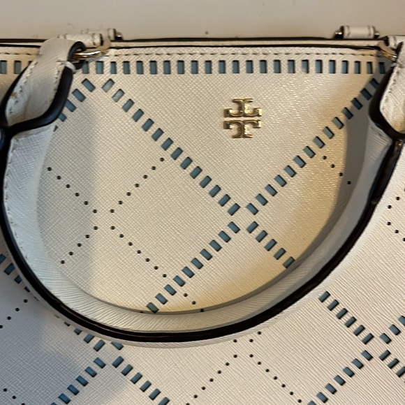 NWOT TORY BURCH ROBINSON CROSSHATCHED IVORY/BLUE LEATHER SATCHEL BAG - Picture 3 of 15